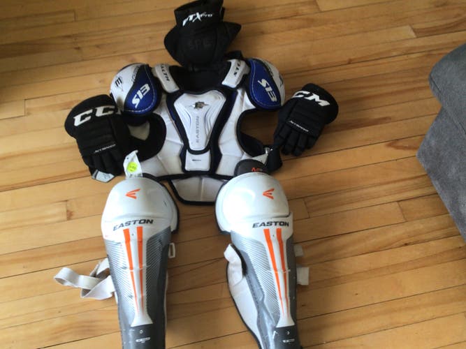 Junior hockey gear set