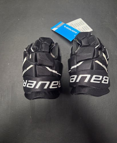 New Bauer Supreme M3 Gloves Junior 10" black