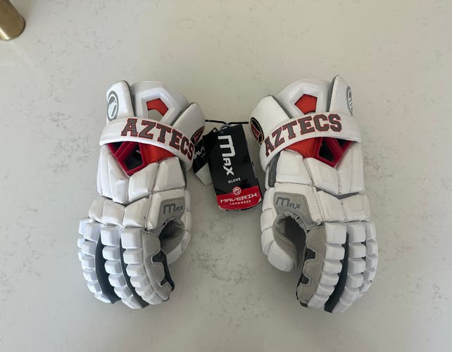Maverik Max Lacrosse Gloves (New)