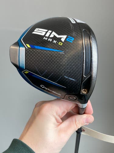 Used Men's TaylorMade SIM2 MAX-D Right Handed Driver | Stiff Flex | Fujikura VENTUS Graphite Shaft