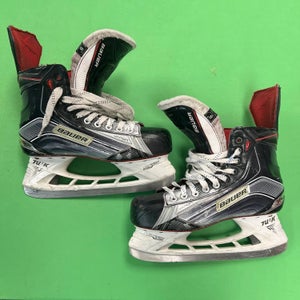 Senior Bauer Vapor X900 Hockey Skates | Size 8