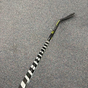 Senior Warrior Alpha LX Pro Hockey Stick Right Handed W28 75 Flex Pro Stock (Used)