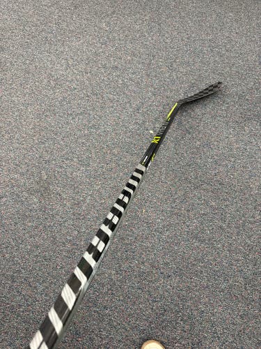 Senior Warrior Alpha LX Pro Hockey Stick Right Handed W28 75 Flex Pro Stock (Used)