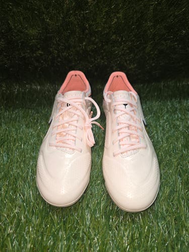 Nike Tiempo Legend 9 Elite FG. Size 6.5