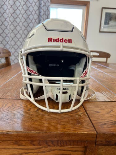Adult Large Riddell SpeedFlex Helmet (Used)