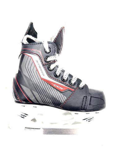 Used CCM 250 Youth Hockey Skate Youth 11.0 11860-S000304304