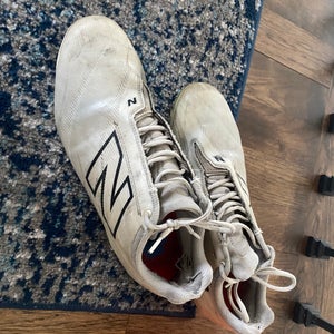 White Men's Size M 14.0 (W 15.0) Adult New Balance Burn X4 Low Top (Used)