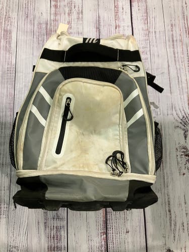 White Marucci Wheeled Catcher's Bag (Used)