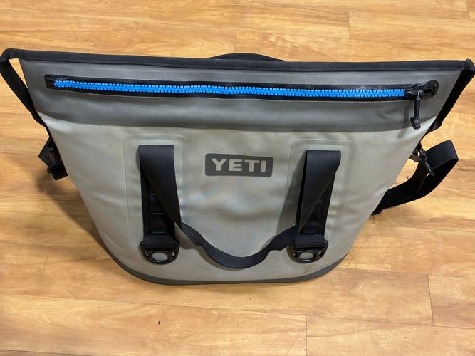 Yeti Hopper Cooler Bag I 20L