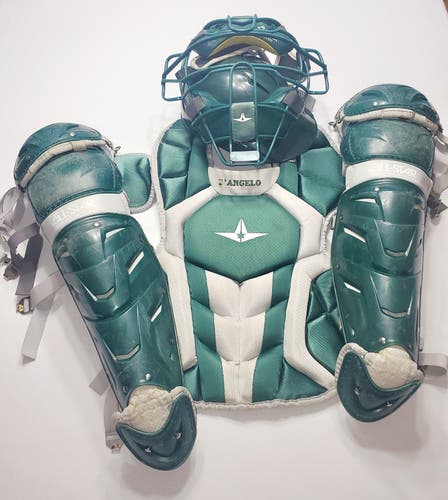 All-Star System 7 Intermediate Catcher's Set- Pre-Owned (Green/Silver)