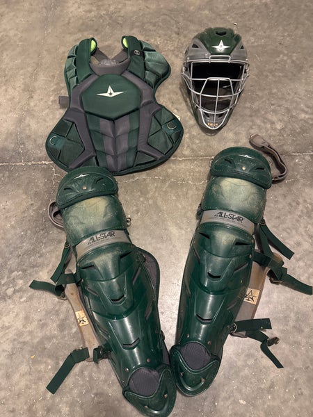 Green All Star System 7 Catcher's Set (Used)