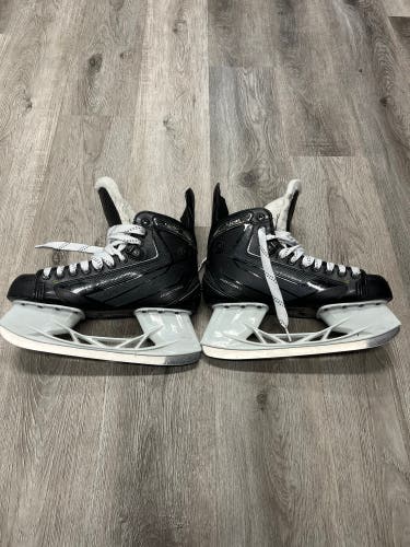 2015 CCM Ribcor 42K Hockey Skates 9.5 (Used)