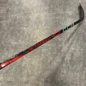 CCM JetSpeed FT7 Pro Hockey Stick | RH P28 Youth 30 Flex