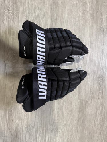 Matt Duchene Warrior Alpha Franchise Pro Stock Gloves 14”