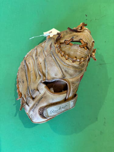 Rawlings RCM33 RH Catcher's Baseball Glove 33"