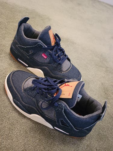 Levi's x Air Jordan 4 Retro 'Denim' Size M 10.0 (W 11.0) Air Jordan Shoes (Used)