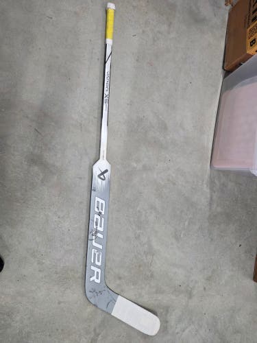 Intermediate Bauer Vapor X5 Pro Regular Goalie Stick 23" Paddle (Used)