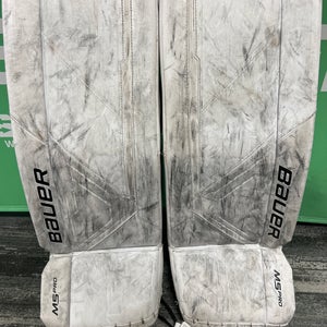 Bauer Supreme M5 Pro Goalie Leg Pads | 31"+1 Intermediate Medium