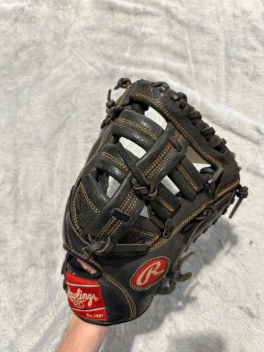 Black Rawlings Renegade RH First Base Baseball Glove 12.5" (Used)