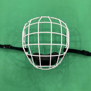 CCM FM580 Cage | Medium | White