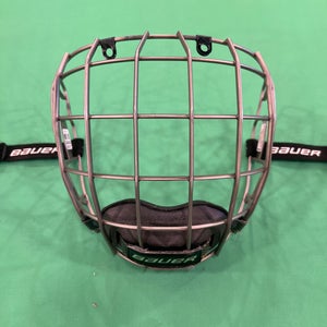 Bauer Re-Akt Titanium Cage | Small