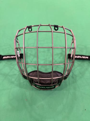 Bauer Re-Akt Titanium Cage | Small