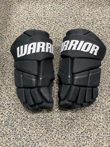 Used Junior Warrior Alpha Evo Gloves 11"