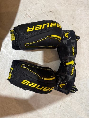 Youth Large Bauer Supreme Mach Elbow Pads (Used)