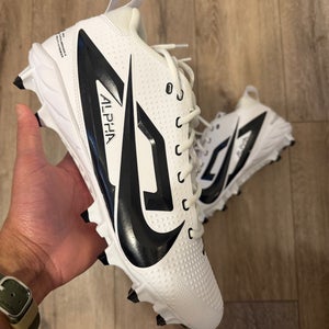 Nike alpha menace 4 varsity size 12