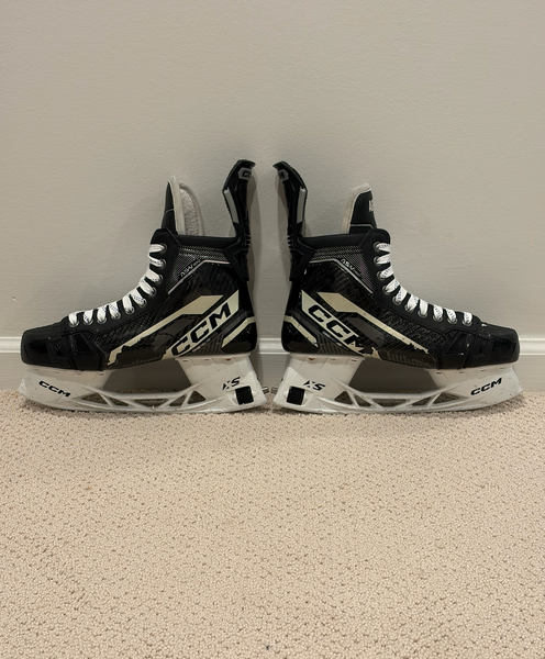 CCM AS-V Pro Hockey Skates