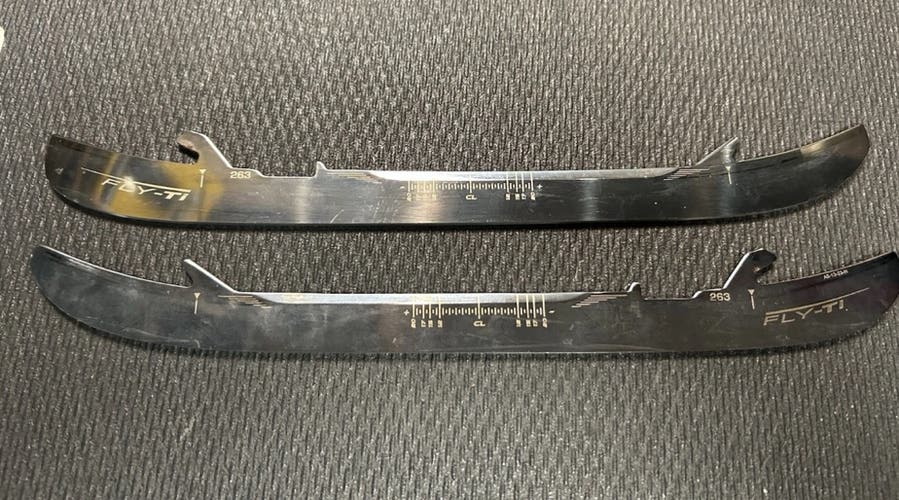 Pro Stock Bauer Fly-Ti Hockey Powerfly LS Edge Holder Skates Steel Blades 263