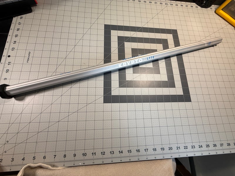 Warrior Evo Kryptolyte Shaft (Used)