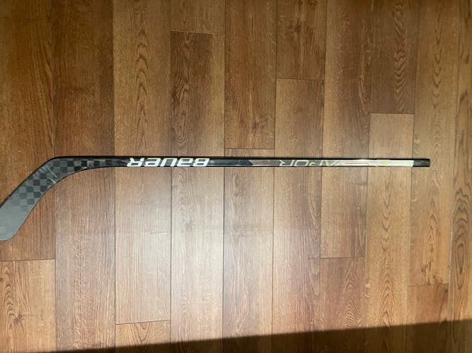 Youth Bauer Vapor Hyperlite Left Hand Hockey Stick P92 30 Flex (Used)