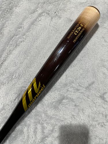 Marucci CU26-Y Pro Model Maple Bat (-5.5) Maple 23.5 oz 29" (Used)