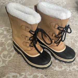 Sorel Caribou Snow Boots size 5Y (Big Kids / Youth) Youth Boots (Used)