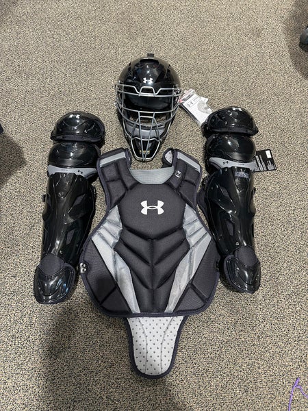 Intermediate Under Armour Converge II Pro Catcher's Set (New)