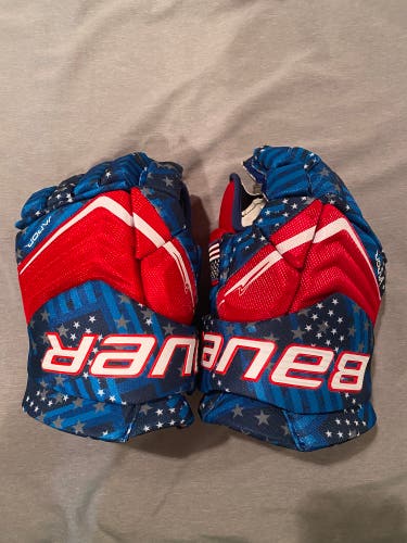 BAUER VAPOR SERIES HOCKEY GLOVES - USA - SENIOR 14”