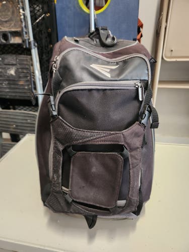 Easton walk off Bat Bag