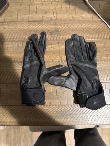 Adult Small Nike Alpha Batting Gloves (New)