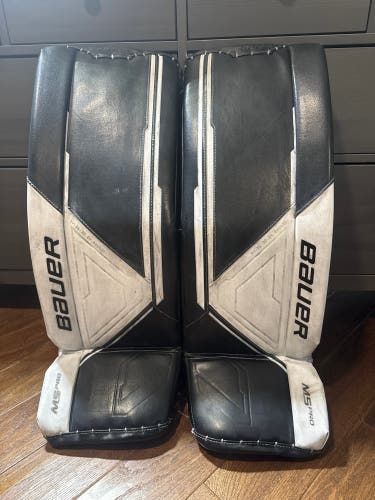 32" Bauer Supreme M5 Pro Goalie Leg Pads (Used)