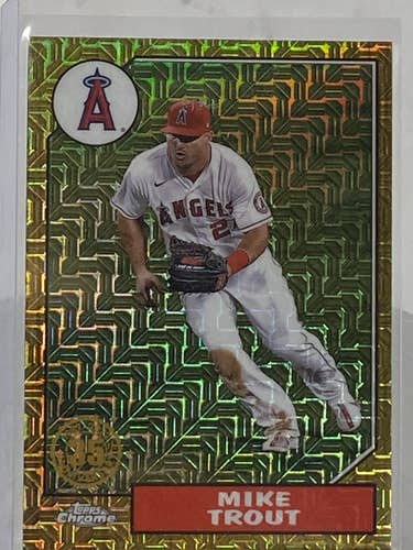 Mike Trout Angels 2022 Topps Chrome Green Refractor Parallel #TBC-47