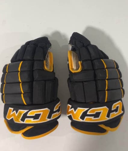 CCM HG4PC Gloves 15" Pro Stock (Used)