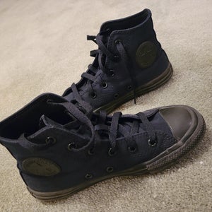 Converse Chuck Taylor All Star "Black Monochrome" Kid's 1.5Y (Big Kids/Youth) Shoes (Used)