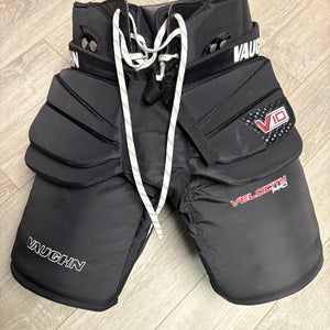 Medium Vaughn Goalie Pants (Used)