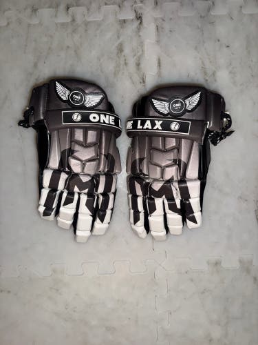Maine Northmen Custom One Lax Gloves