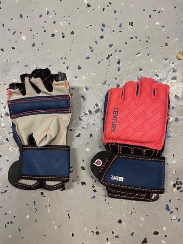 Century Brave Youth MMA Gloves Pink/Black