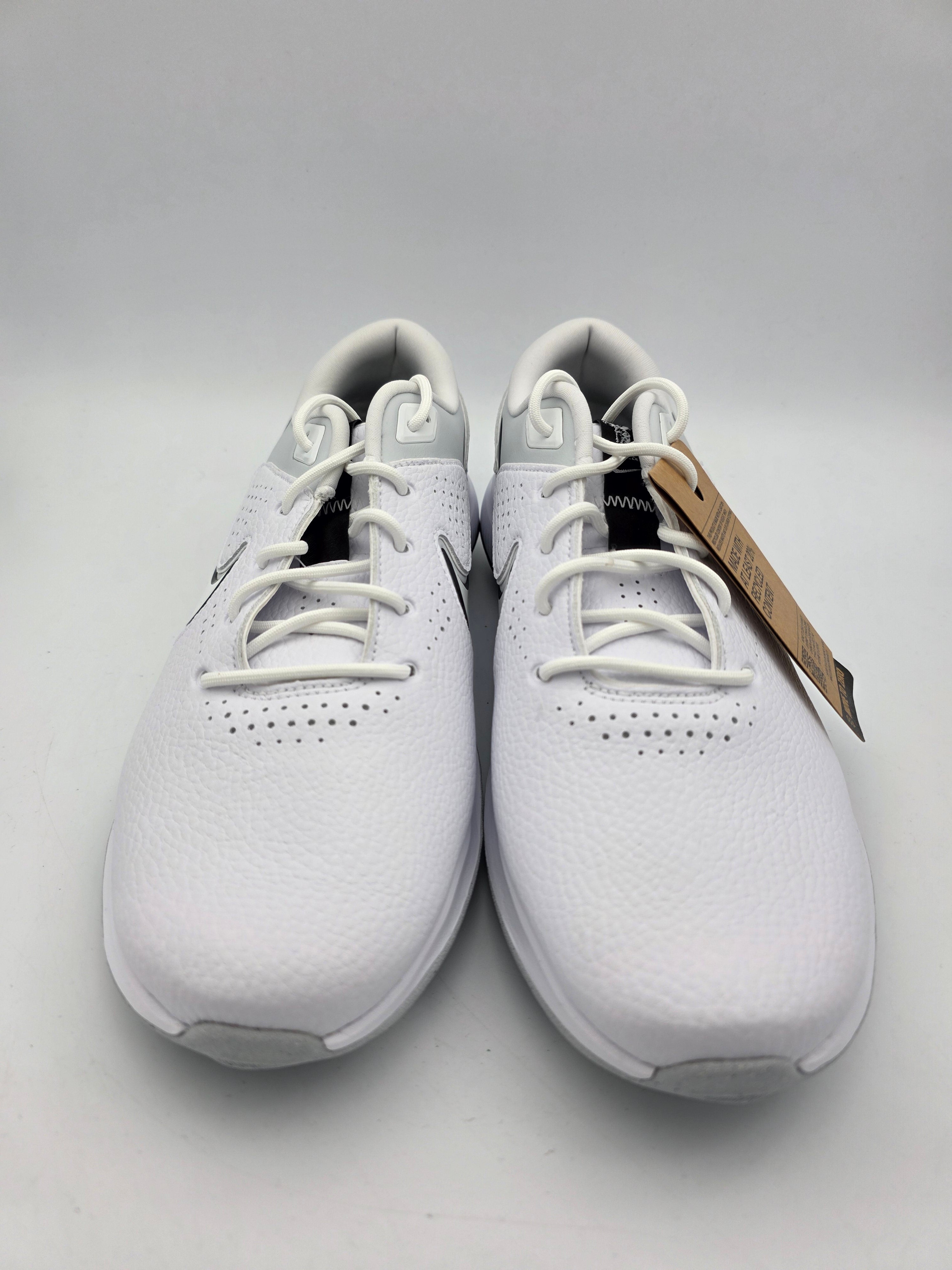 Nike Victory Pro 3 Wide Golf Shoes  display picture 1