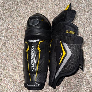 Junior Bauer 12" Shin Pads (Used)