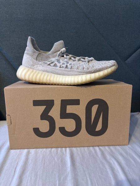 Yeezy 350 v2 cmpct US 9