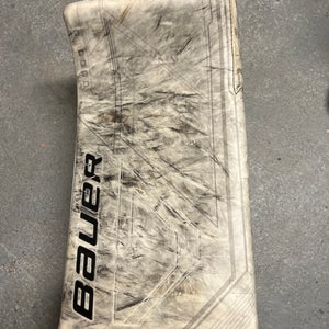 2023 Bauer Mach Blocker Regular (Used) - intermediate palm(?)